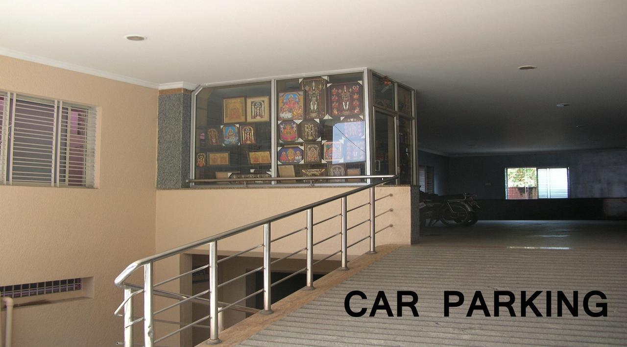 Athidhi Residency Otel Tirupati Dış mekan fotoğraf